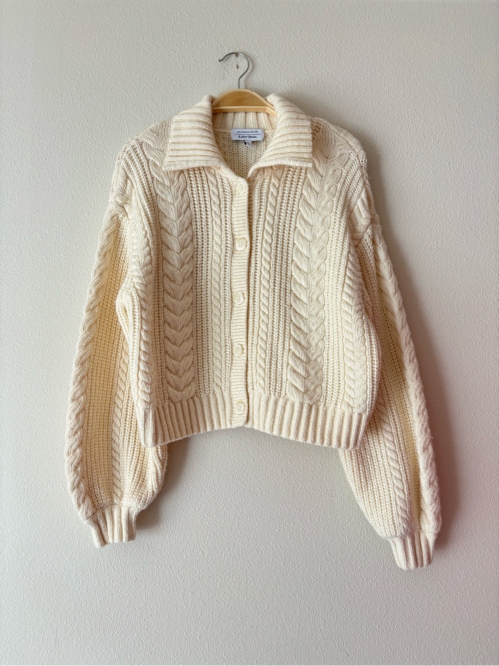 & Other Stories Wool Cream White Cable Knit Button-Up Sweater Cardigan Small - Picture 4 of 10